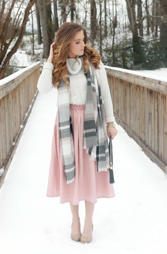 Courtney Inkpen's outfit is one of the many great Valentine's Day Outfits featured in this post.