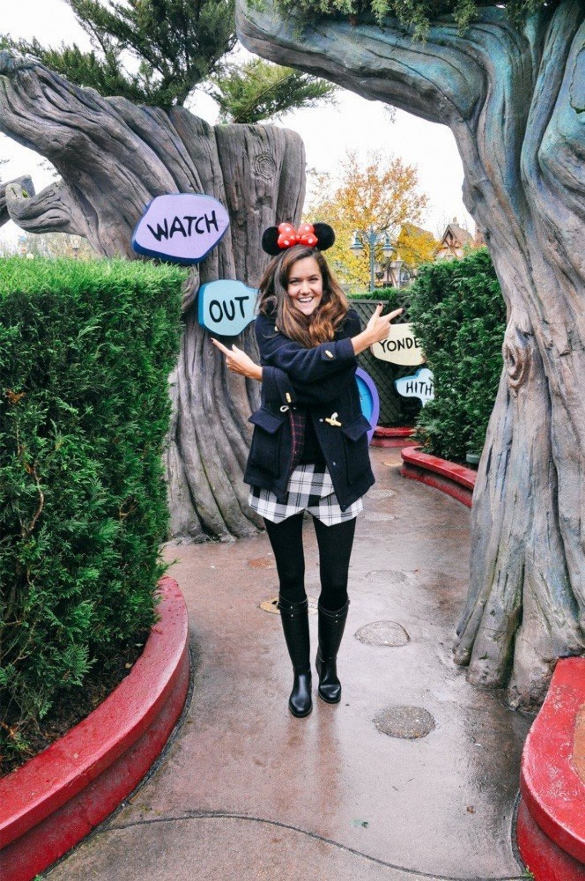 rainy day outfit for disney world with rainboots