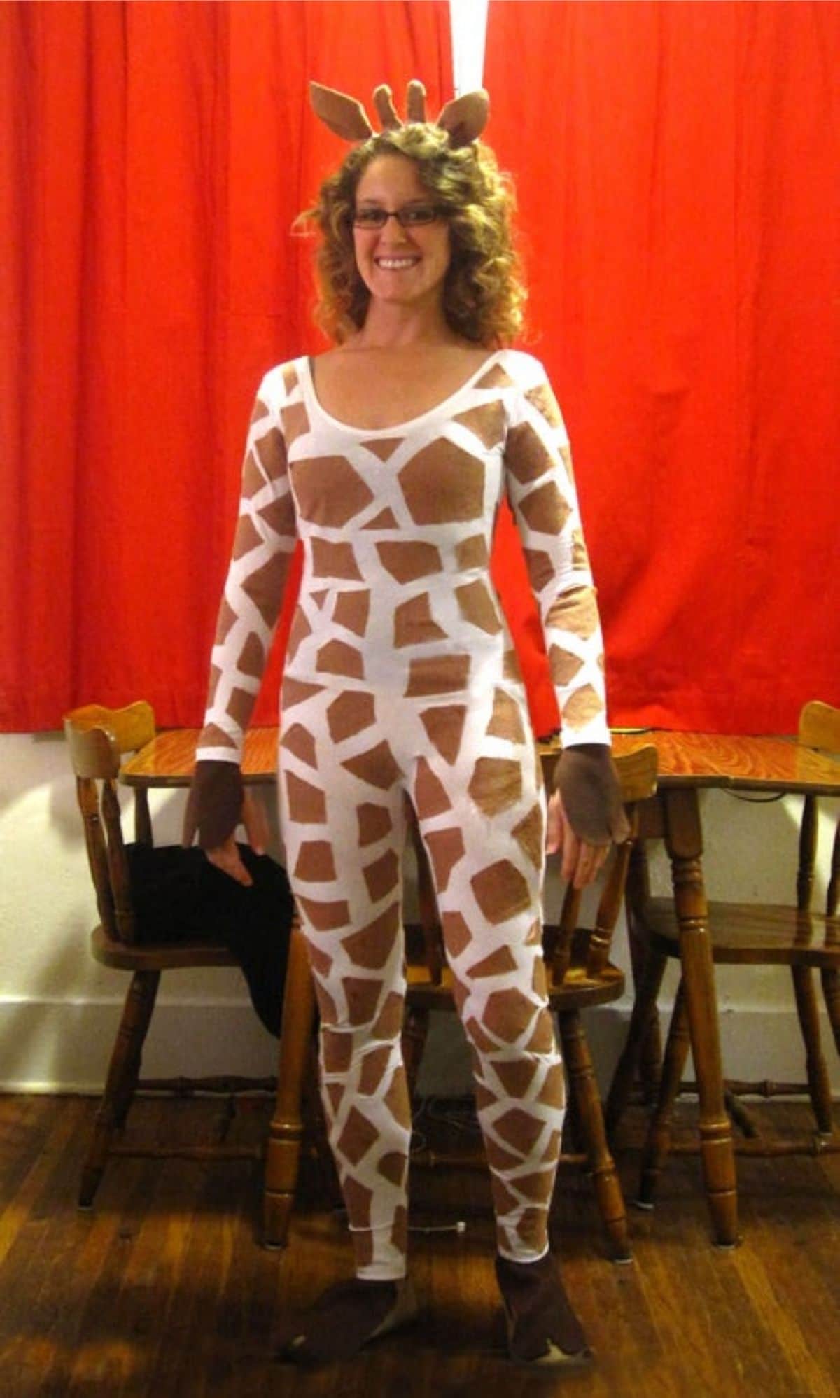 modest giraffe costume