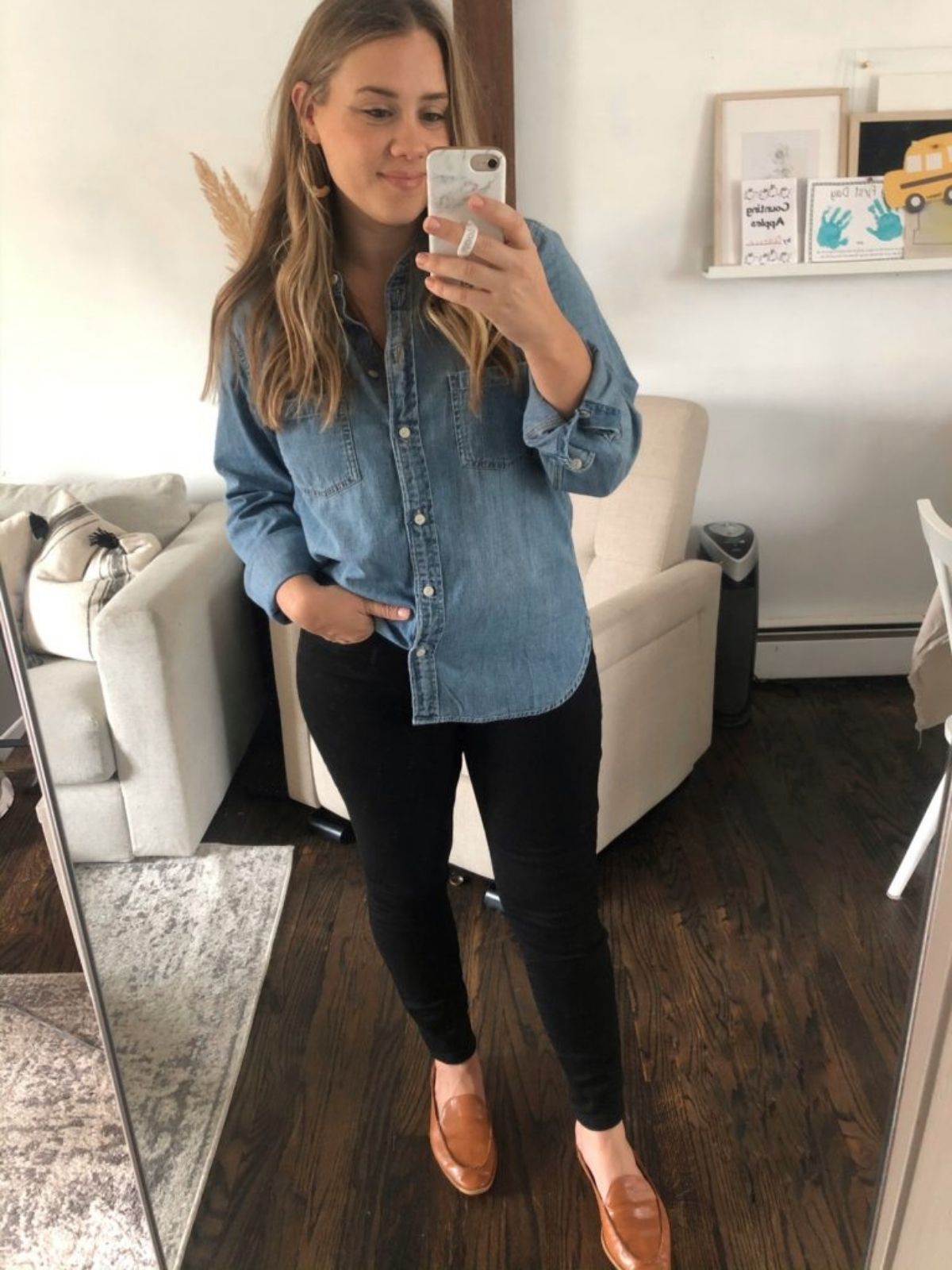 What To Wear With Black Jeans - Cleo Madison