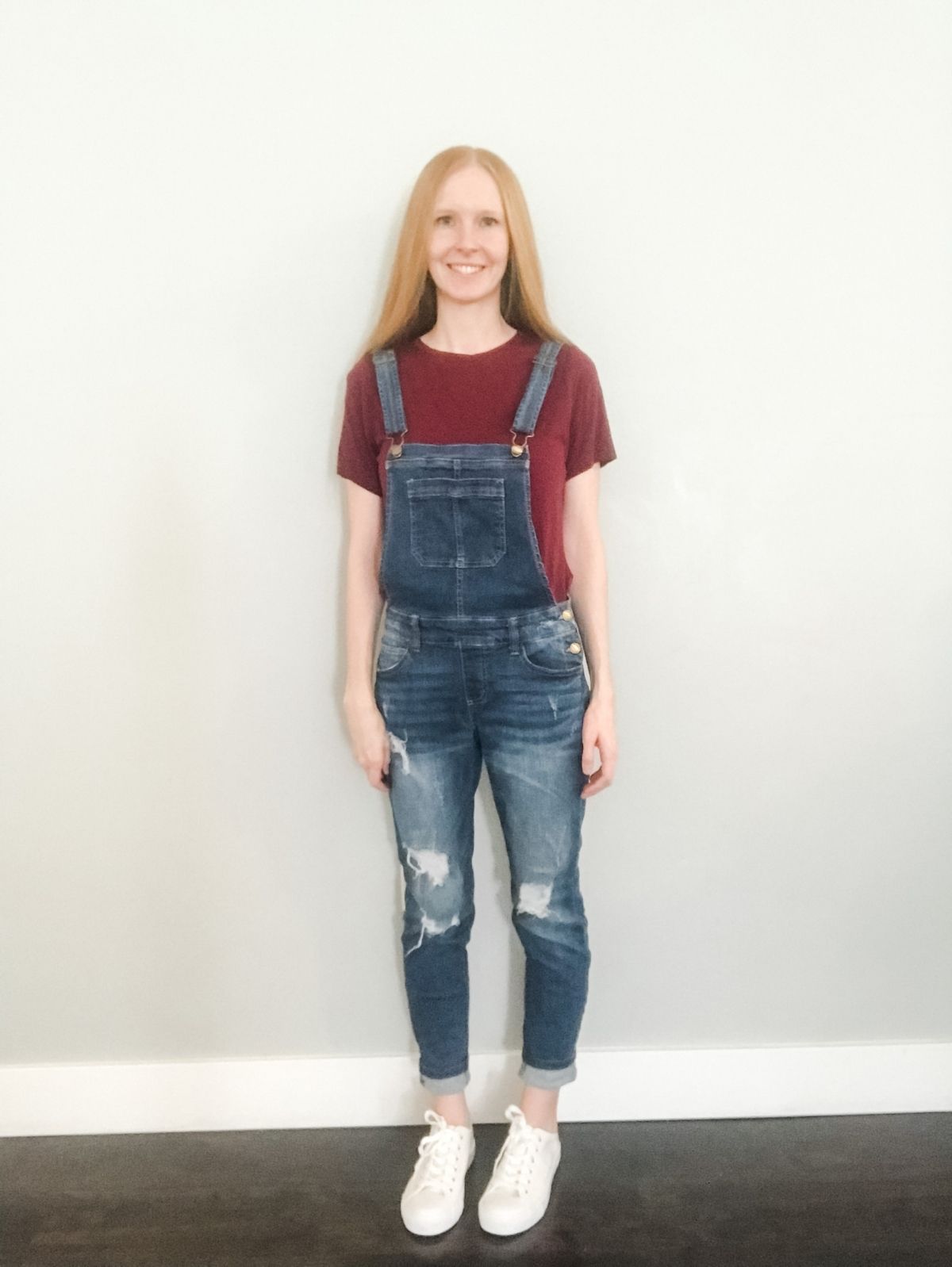 styling overalls with white sneakers