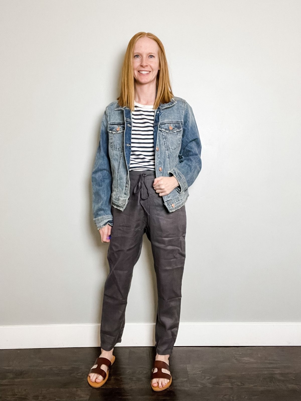 styling linen pants with striped shirt and jean jacket