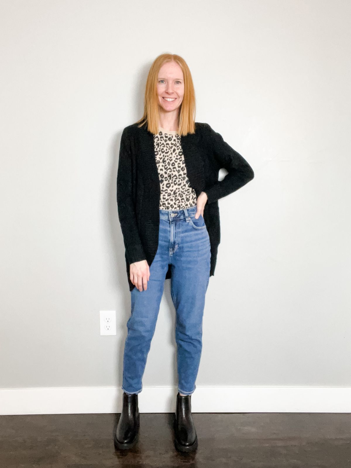 black cardigan with chelsea boots outfit