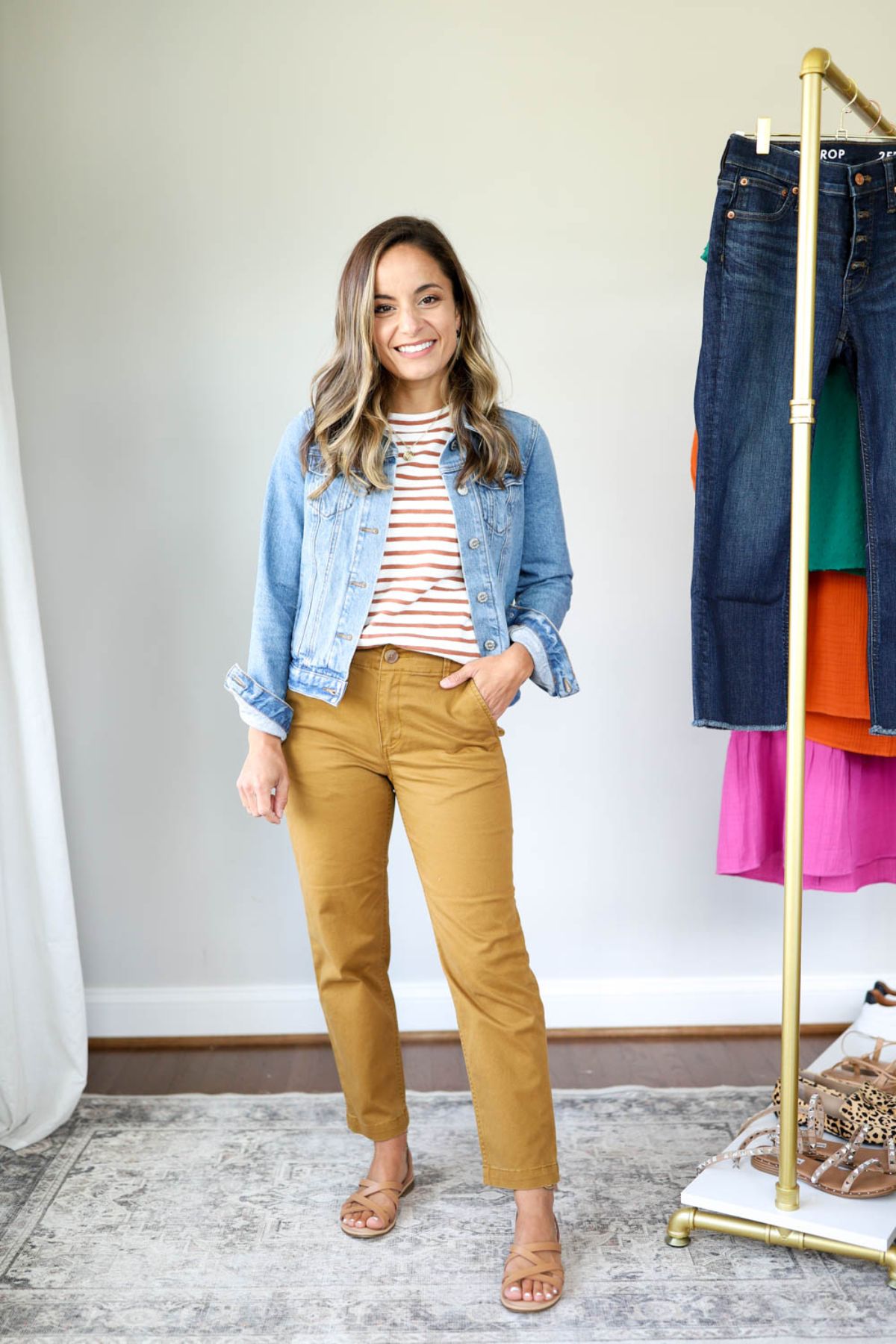 Mustard Pants Outfit