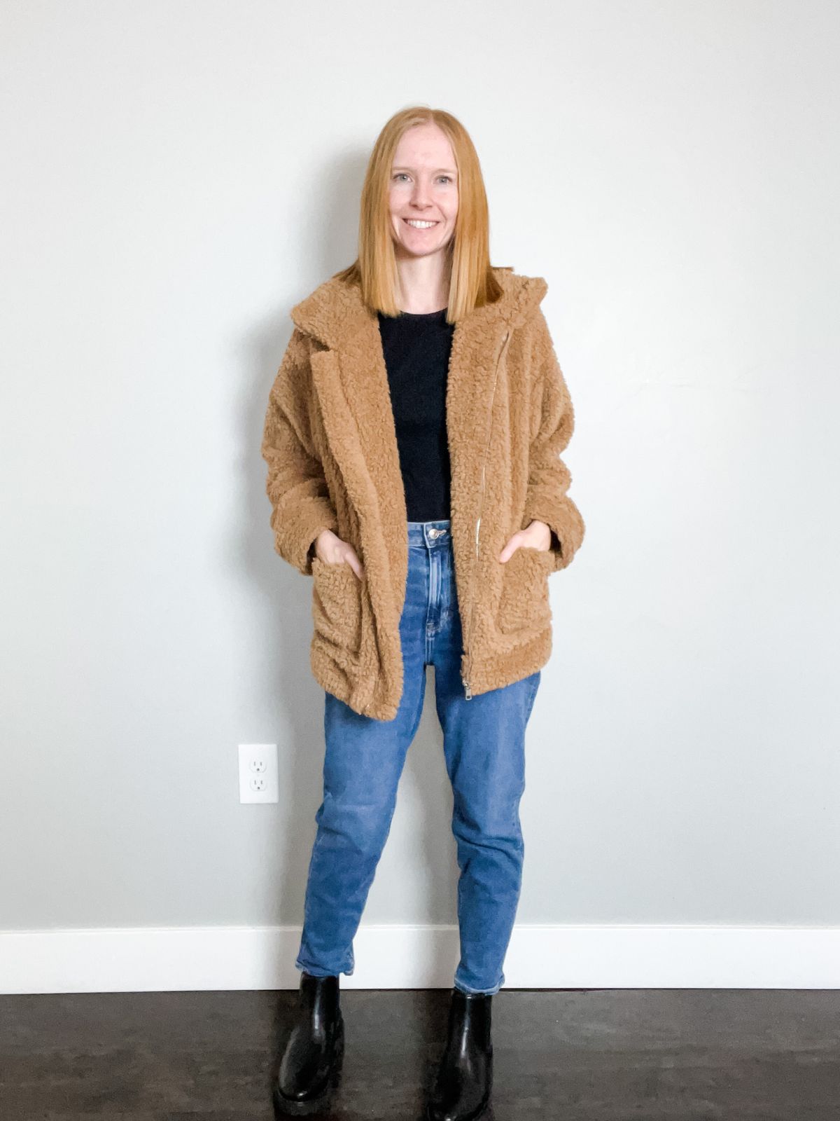 sherpa jacket outfit with chelsea boots