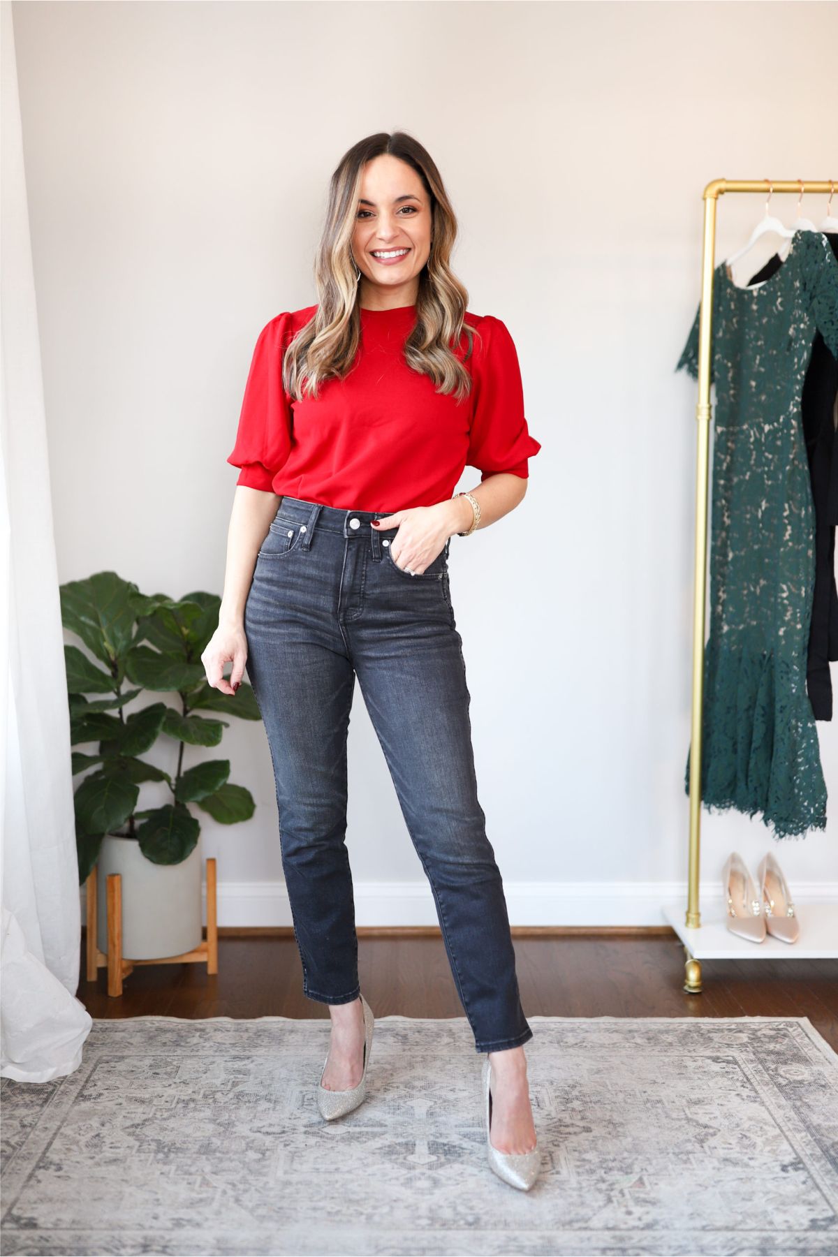 6 Modest Christmas Outfits That Are Festive Perfection - Cleo Madison