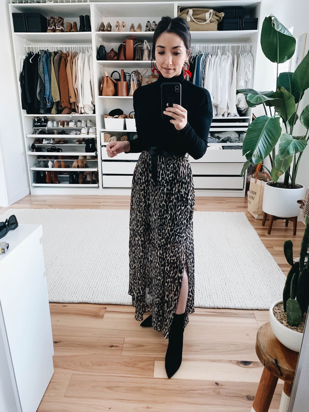 Leopard Skirt Outfit