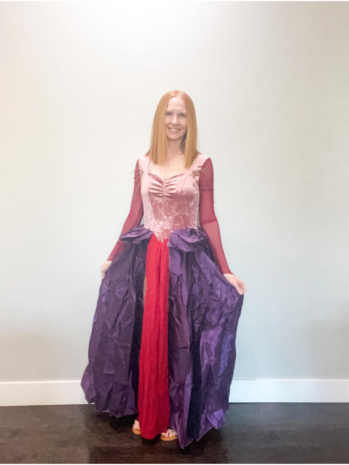 sarah sanderson costume