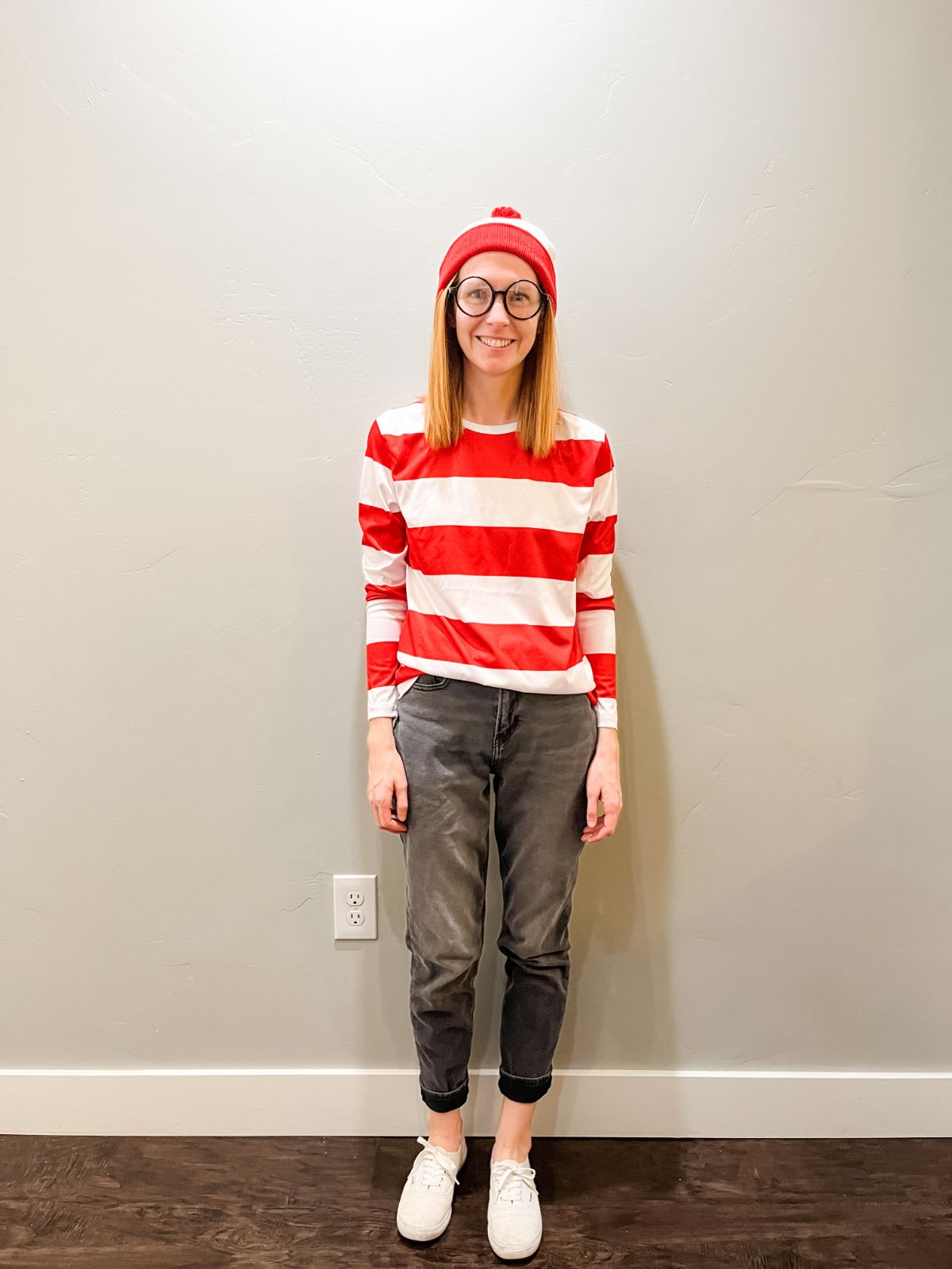 wheres waldo costume for women