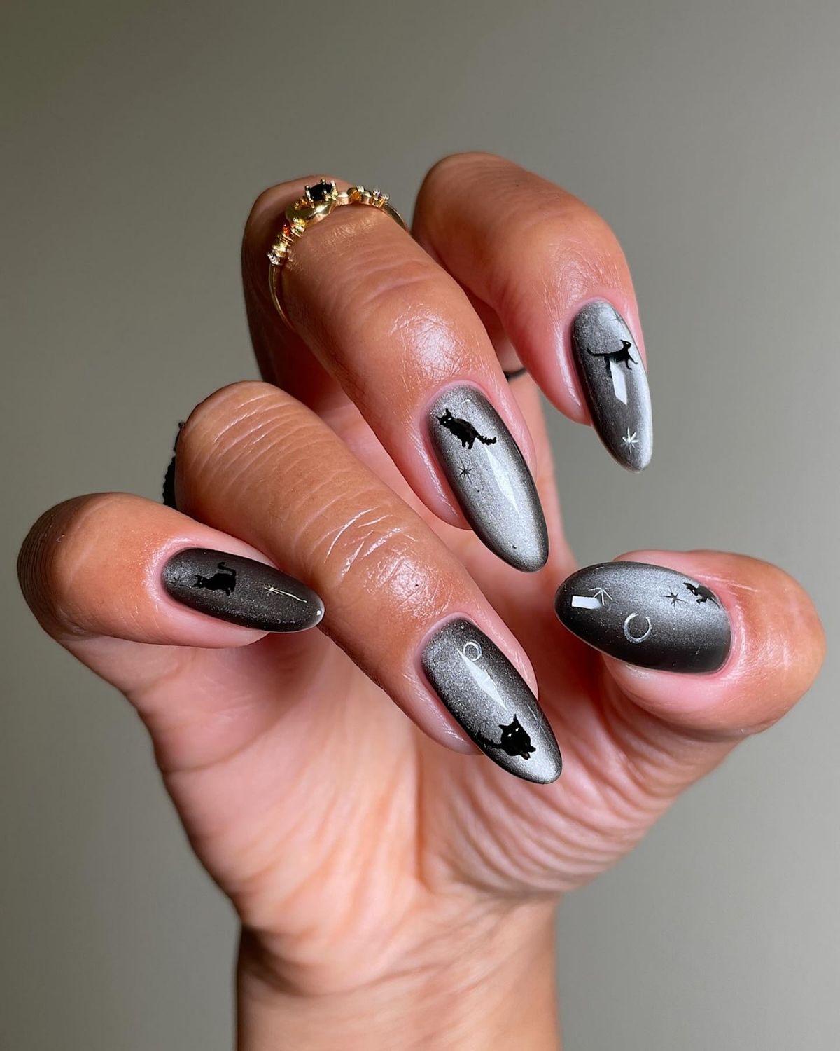 Black Cat Nails
