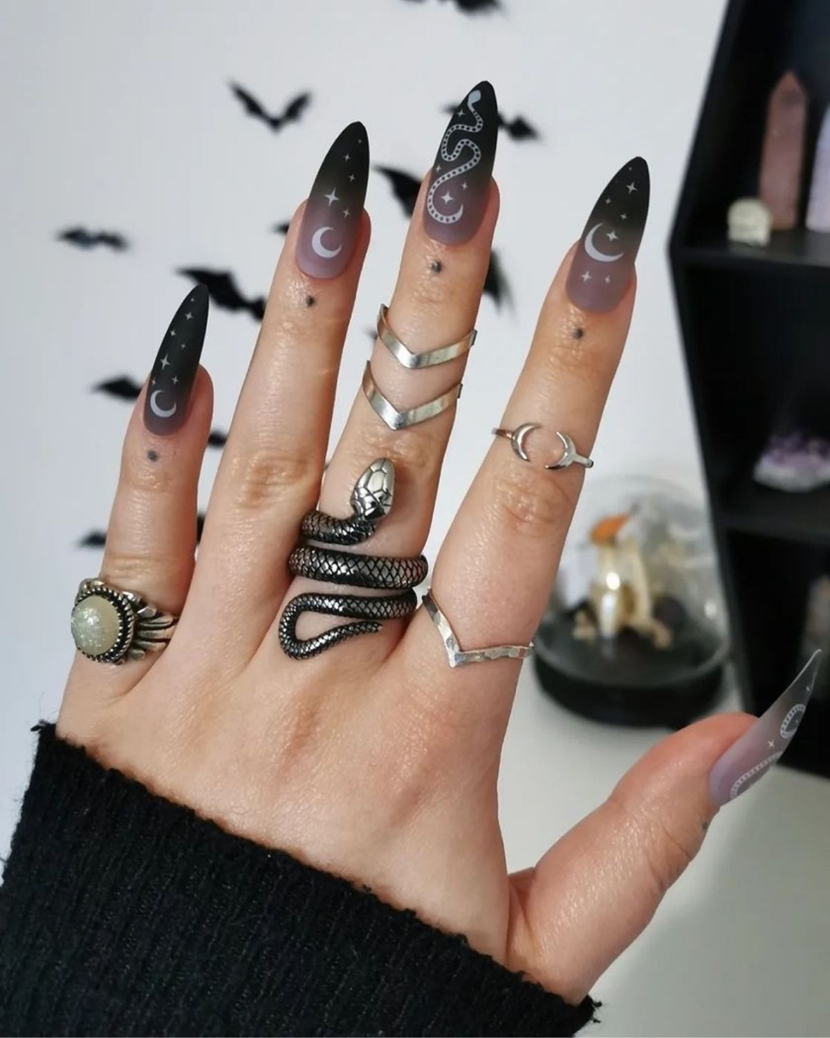 Long Ombre Halloween Nails