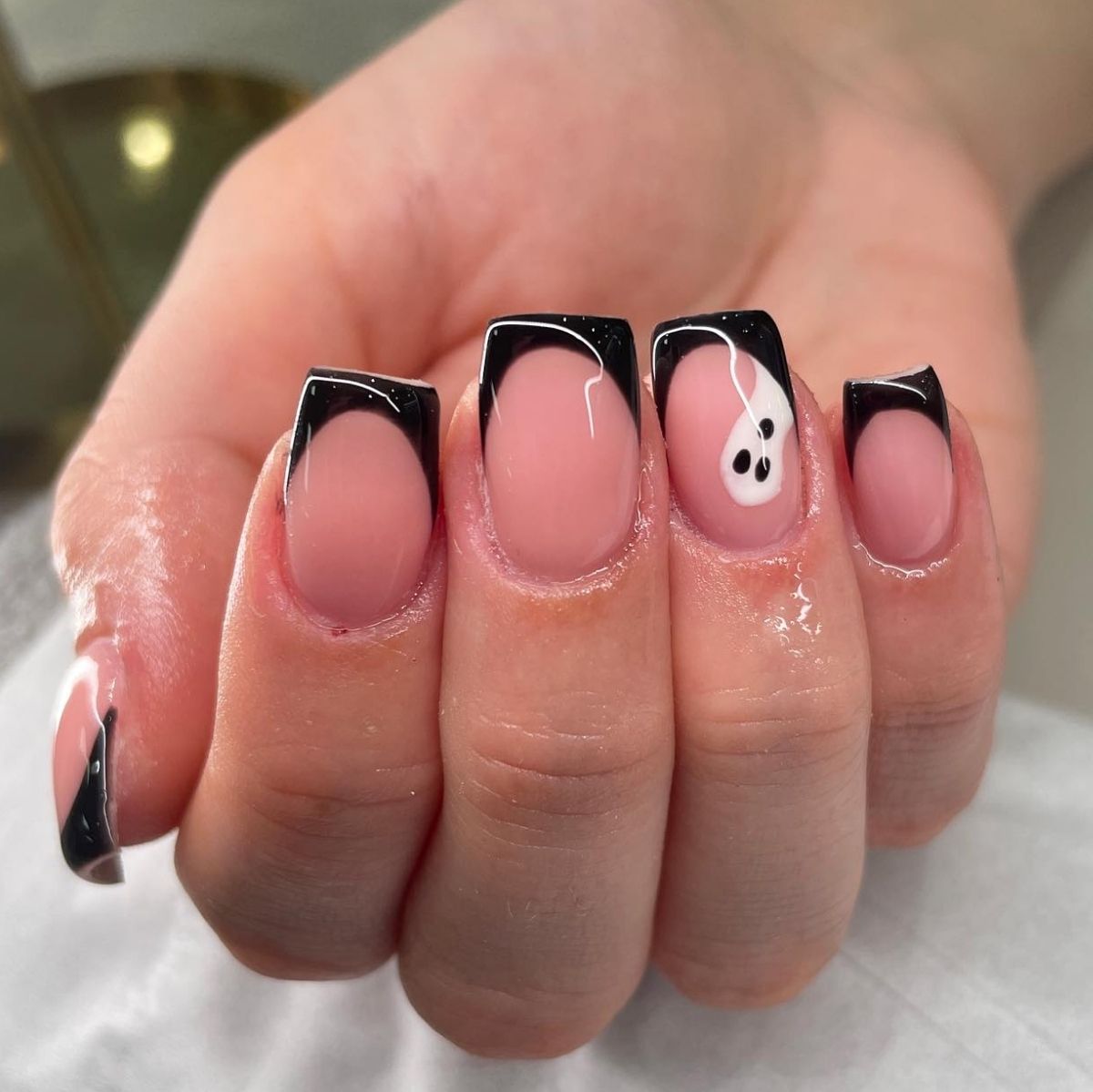 Simple Ghost Nails