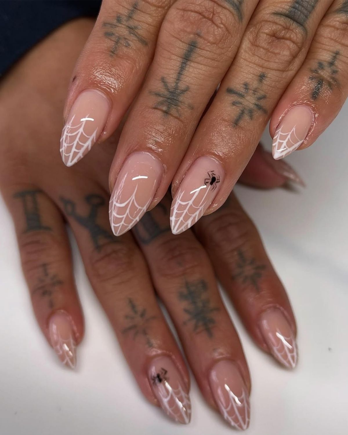 Spiderweb Nails