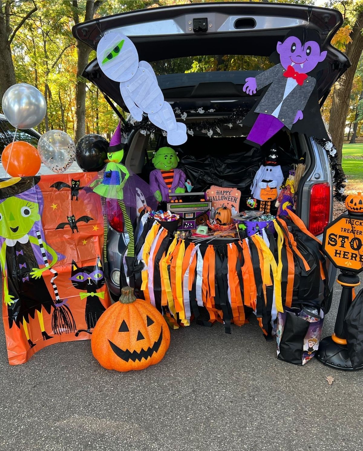 Classic Halloween Trunk