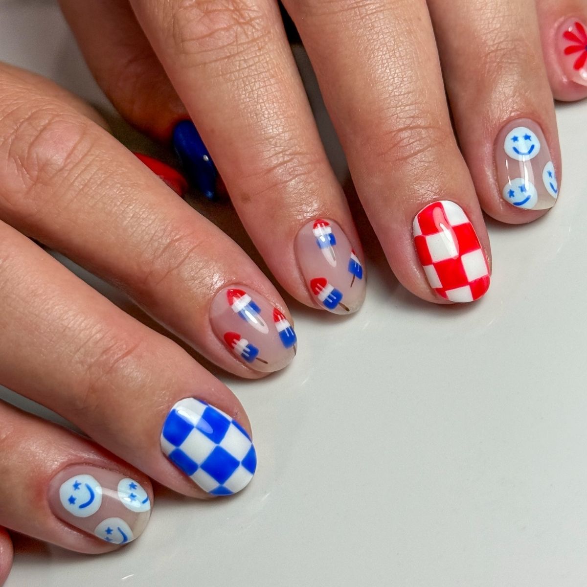 Cute and Short Nails for the 4th
