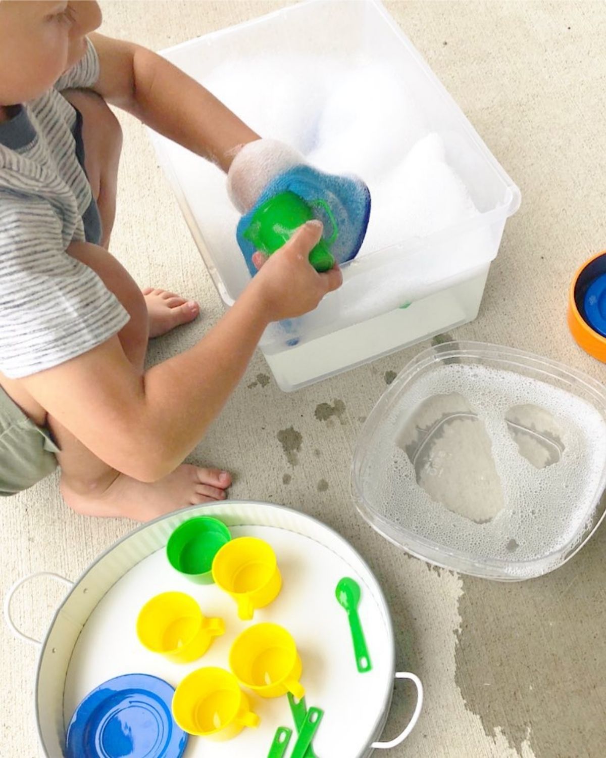 Dishwashing Sensory Bin