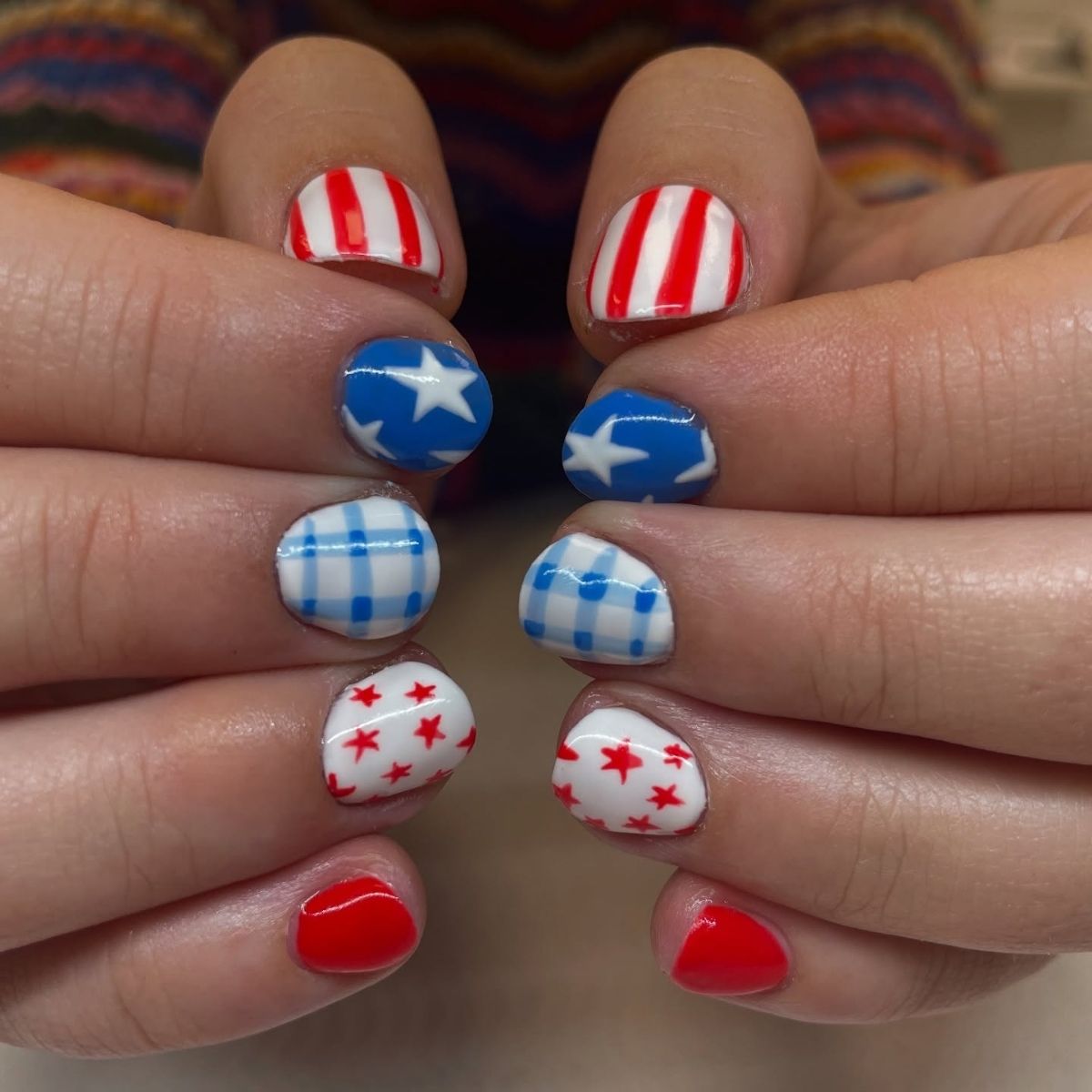 Short and Round 4th of July Nails