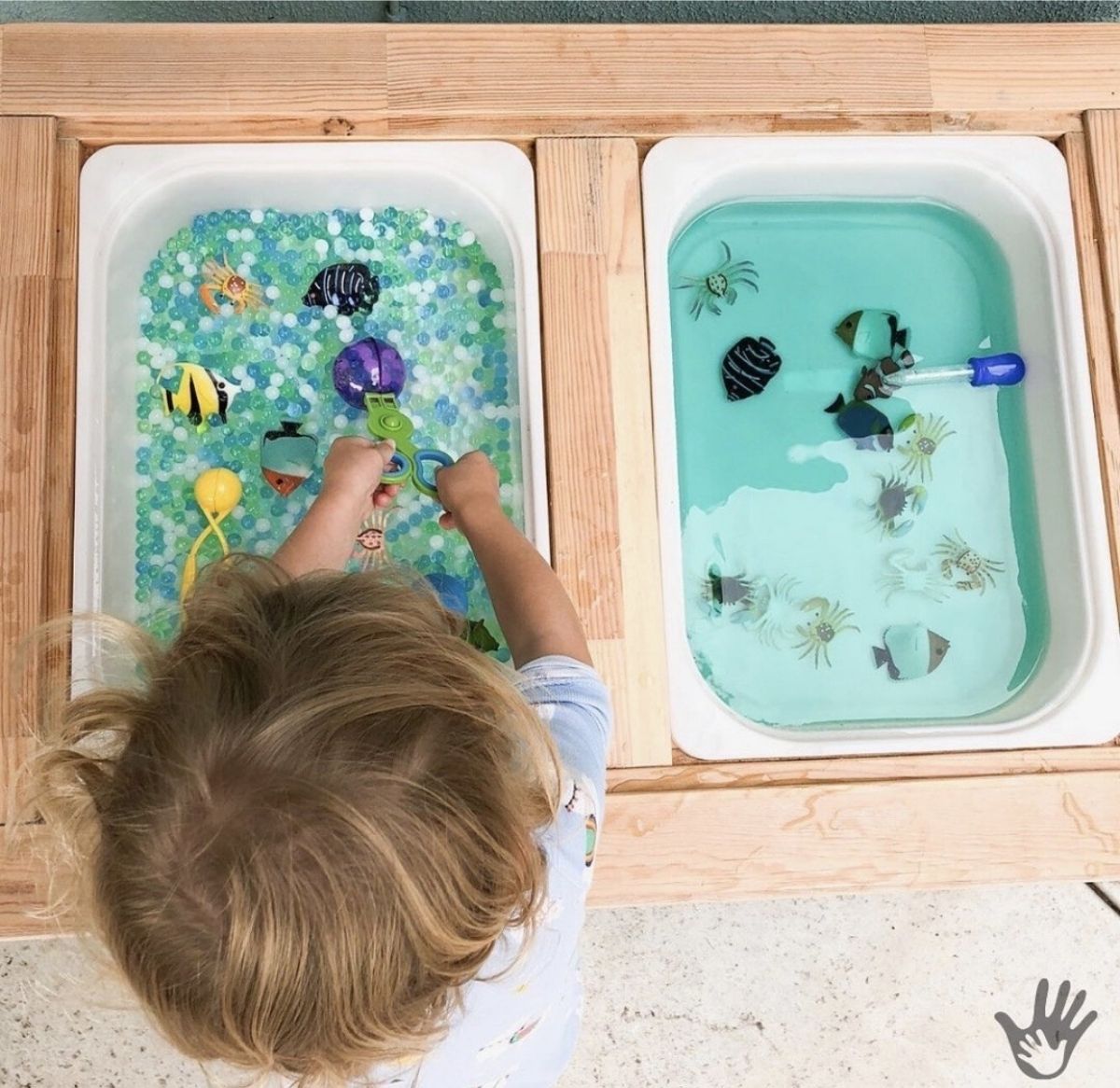 Water Beads Sensory Bin