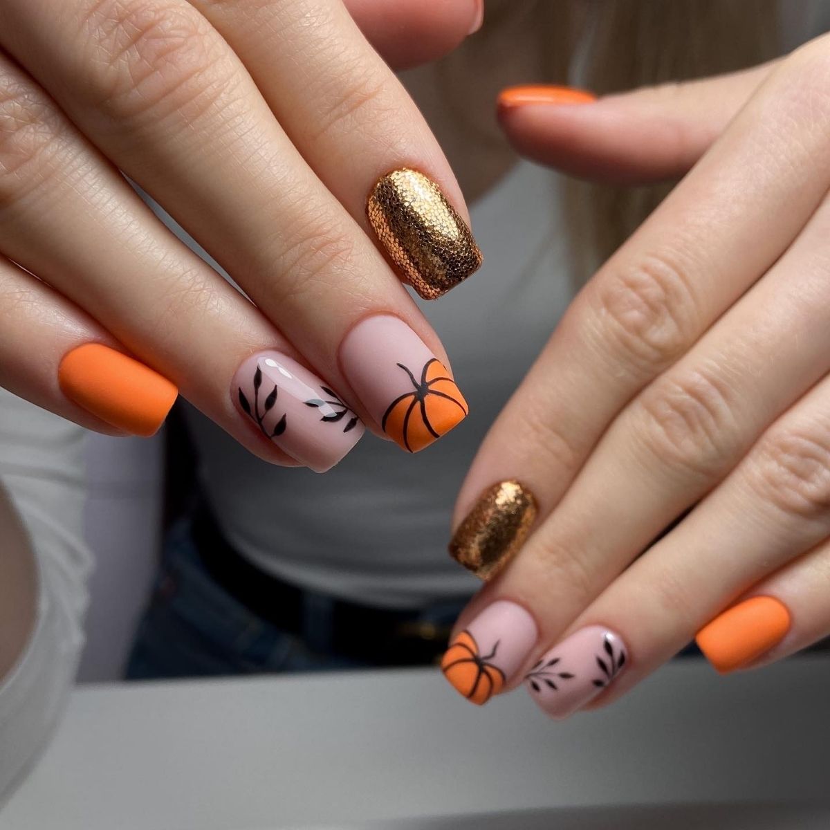 Cute Fall Pumpkin Nails