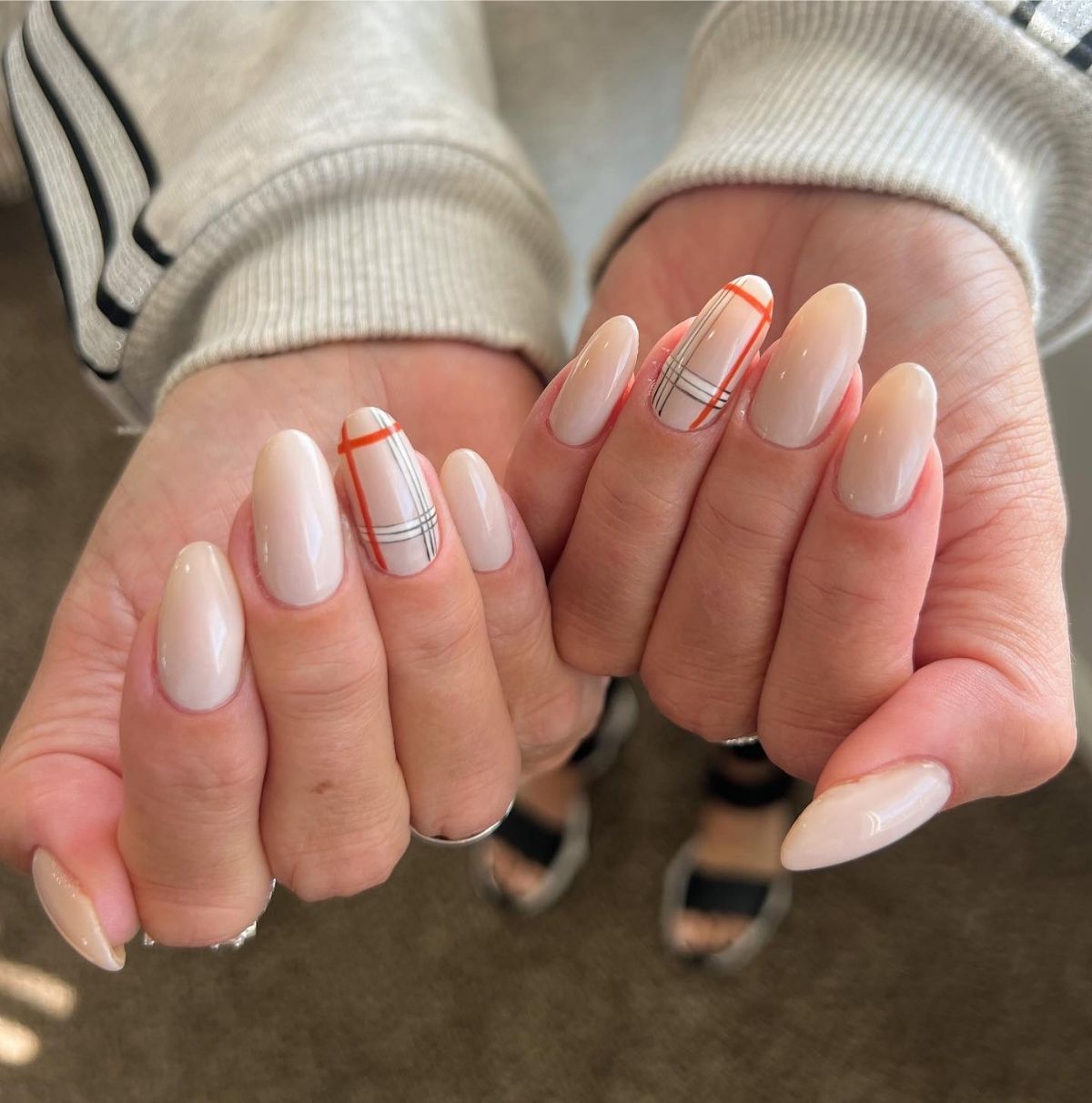 Fun Fall Plaid Nails