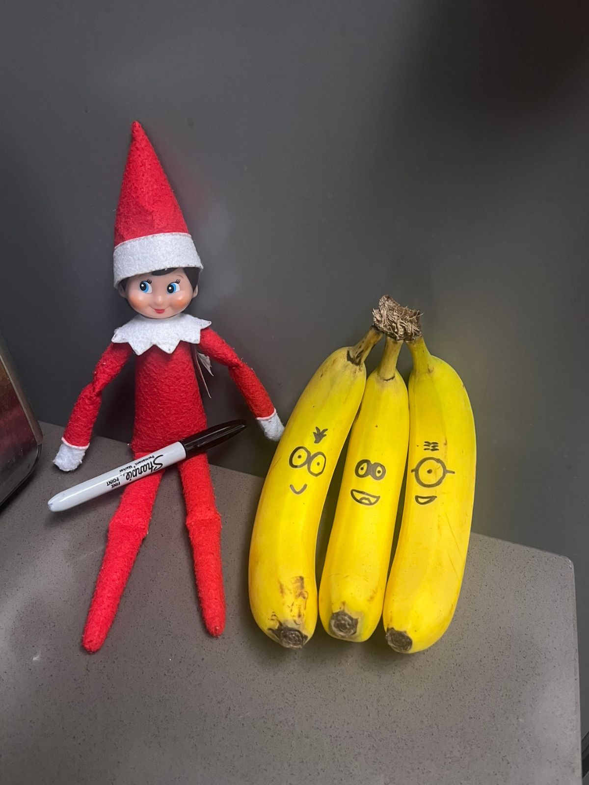 elf drawing on bananas